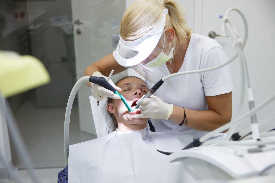 All You Need To Know About Deep Teeth Cleaning